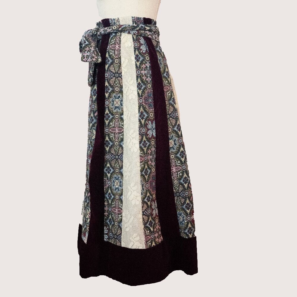 Vintage Chessa Davis Patchwork Velvet Tapestry Floral Skirt